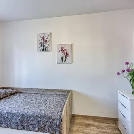 Apartment Olive Garden *