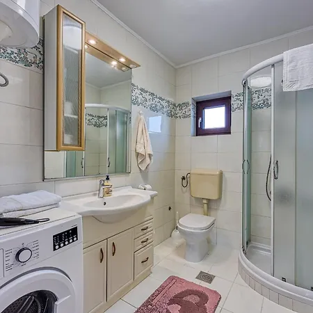 Olive Garden Apartment *