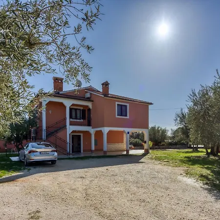 Appartamento Olive Garden Rovigno
