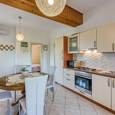 Appartamento Olive Garden Rovigno